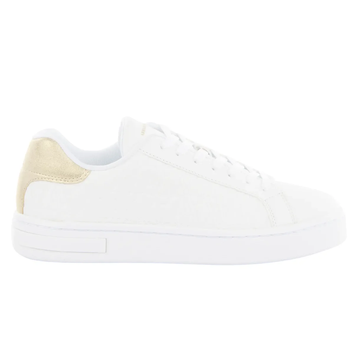 Armani Exchange Baskets femme Armani Exchange Geo AX