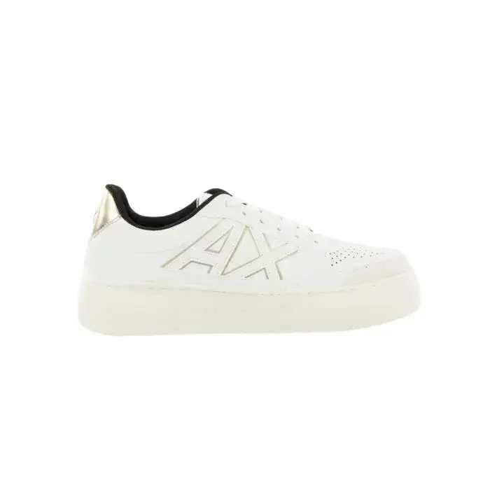 Armani Exchange Baskets femme Armani Exchange Elegance urban